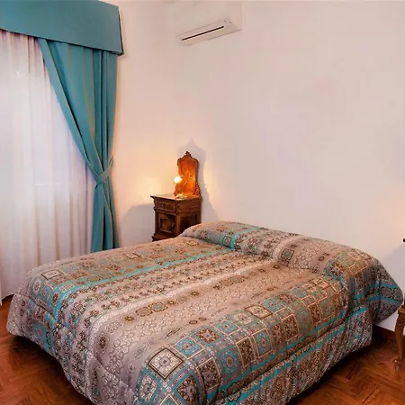 Appia Felis 4* Roma